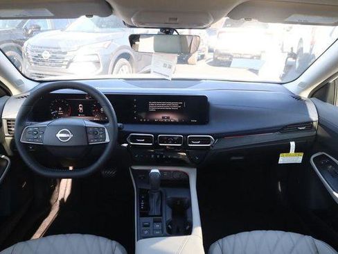 New 2026 Nissan Sentra SL w/ Floor Mat Package FWD image 7