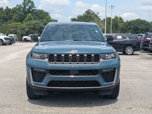 New 2026 Jeep Grand Cherokee L Limited RWD image 8