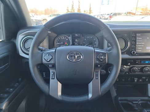 Used 2023 Toyota Tacoma TRD Off-Road w/ TRD Premium Off Road Package image 14