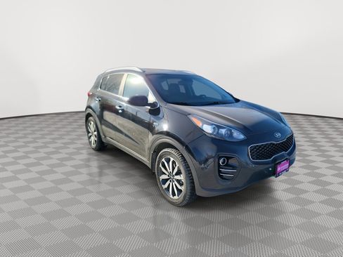 Used 2017 Kia Sportage EX image 2