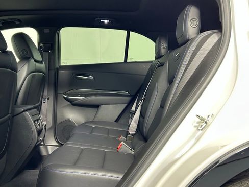 Used 2024 Cadillac XT4 Sport w/ Cold Weather Package image 17