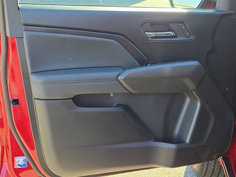 Used 2026 Chevrolet Colorado LT RWD image 21
