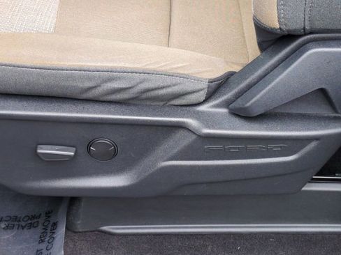 Used 2023 Ford F150 XLT RWD image 12