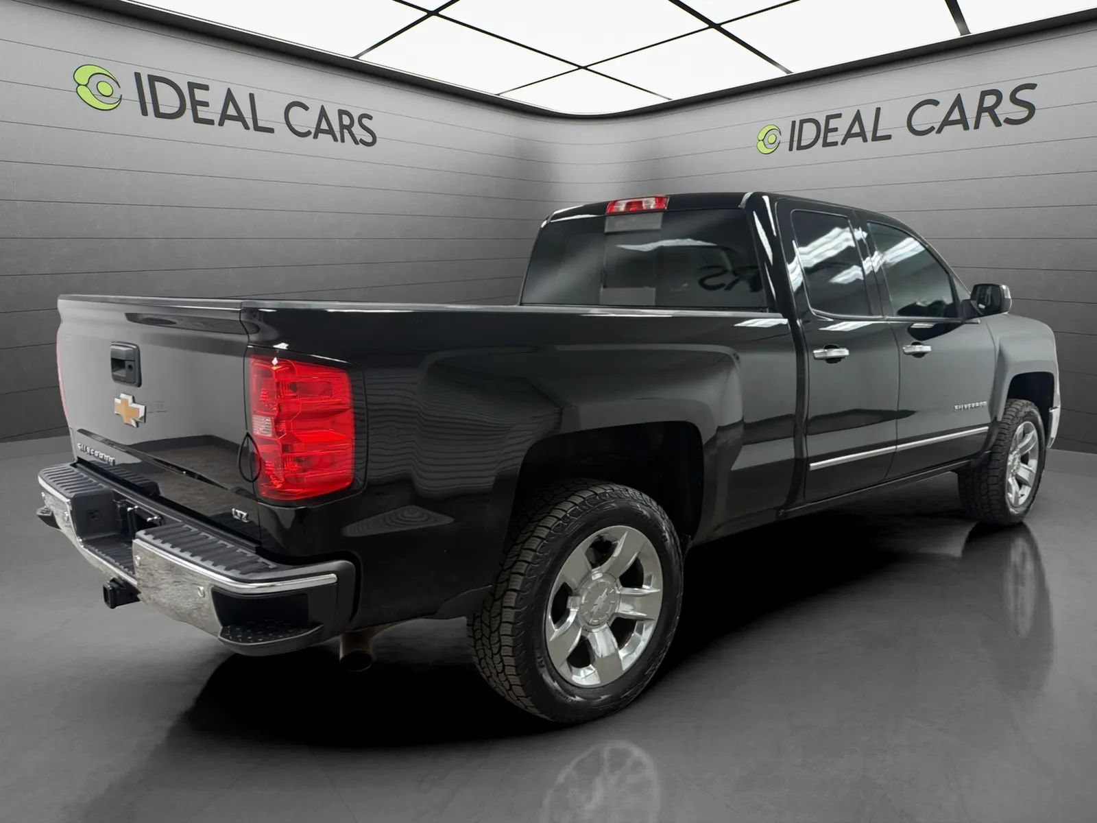 Used 2014 Chevrolet Silverado 1500 LTZ w/ LTZ Plus Package RWD image 5