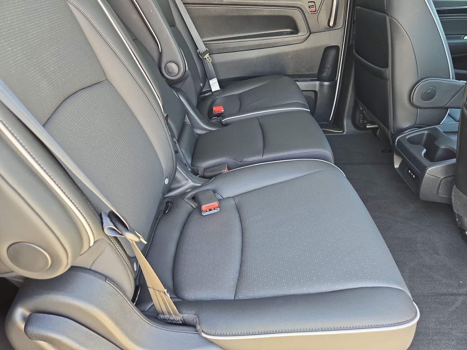 Used 2025 Honda Odyssey Elite image 20