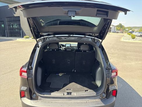 Used 2025 Ford Escape ST-Line AWD/4WD image 28