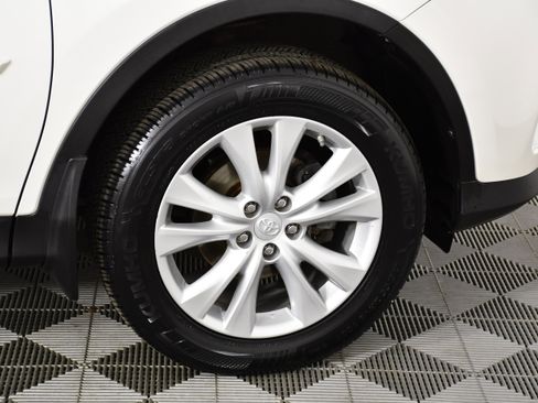 Used 2013 Toyota RAV4 Limited image 53