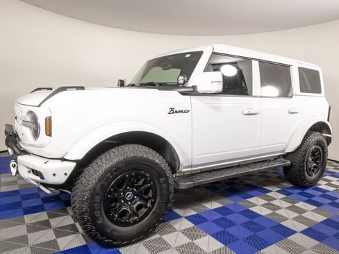 Used 2023 Ford Bronco Wildtrak AWD/4WD image 1