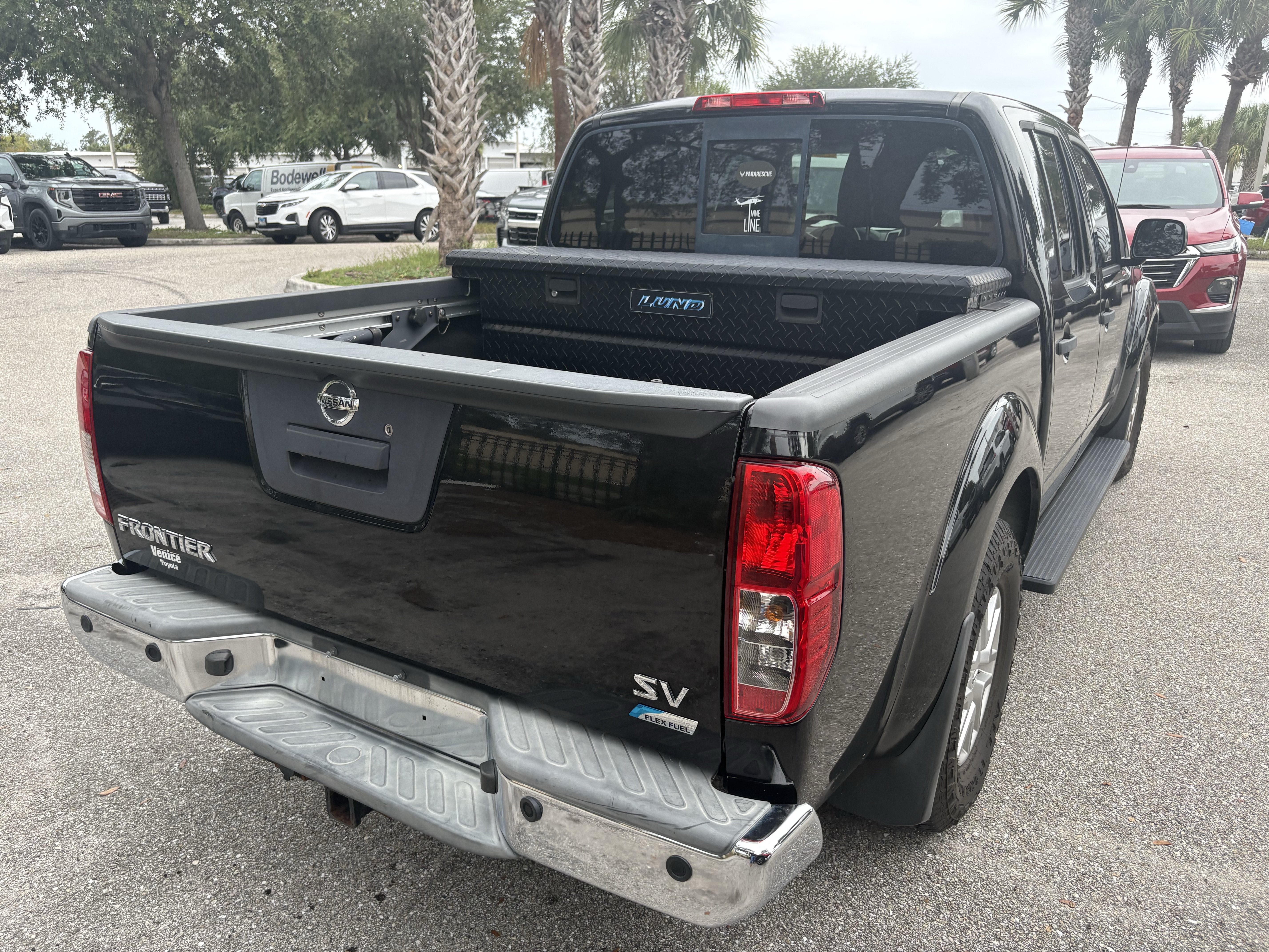 Used 2019 Nissan Frontier SV w/ Value Truck Package RWD image 7