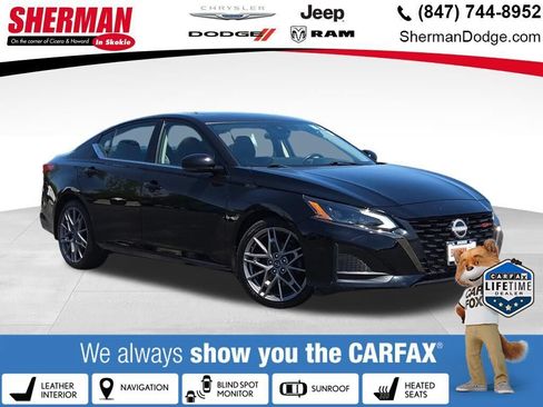 Used 2023 Nissan Altima 2.0 SR FWD image 1