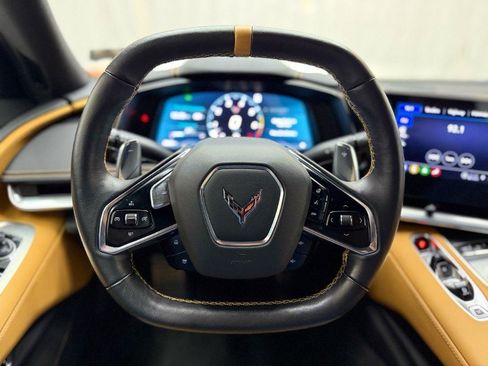 Used 2023 Chevrolet Corvette Stingray Preferred Cpe w/ Z51 Performance Package RWD image 16