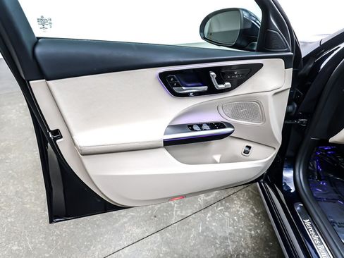 Certified 2022 Mercedes-Benz C 300 Sedan image 23