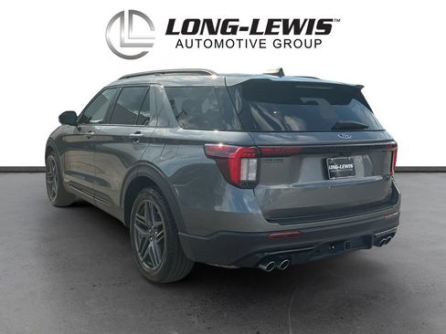 Certified 2025 Ford Explorer ST w/ Sun And Sound Package AWD/4WD image 4
