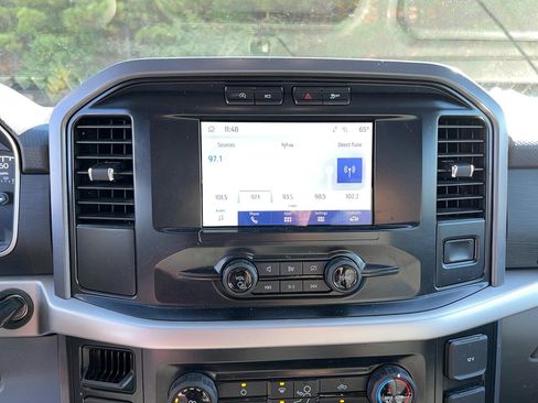 Used 2023 Ford F150 XLT image 19