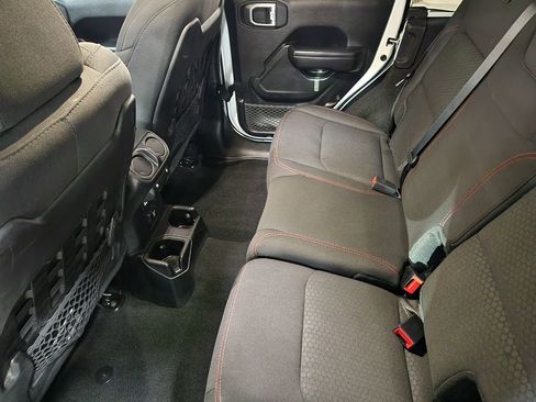 Used 2020 Jeep Wrangler Unlimited Rubicon image 50