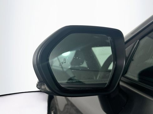 Used 2025 Toyota Camry SE FWD image 16