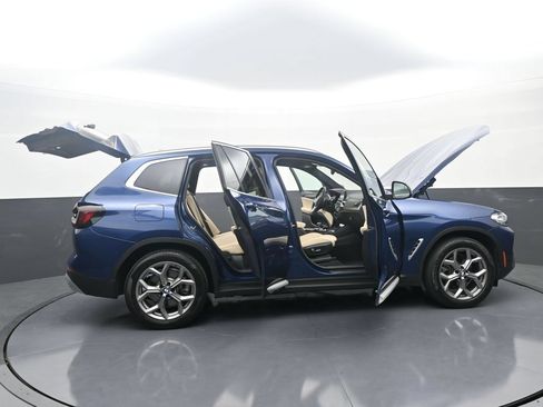 Used 2023 BMW X3 xDrive30i w/ Premium Package AWD/4WD image 44