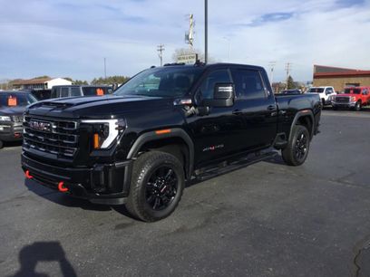Used 2025 GMC Sierra 2500 AT4