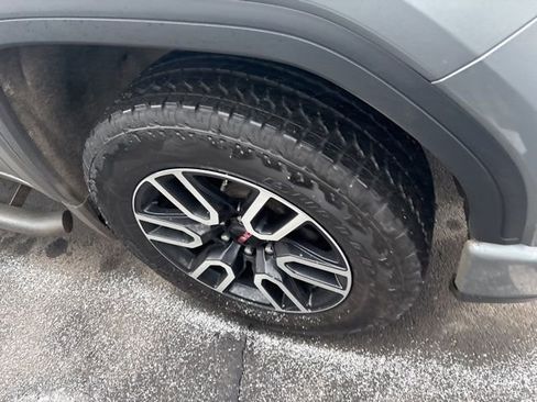 Used 2024 GMC Sierra 1500 Elevation w/ X31 Off-Road Package image 10