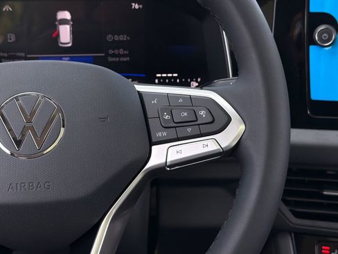 New 2026 Volkswagen Jetta SE FWD image 19
