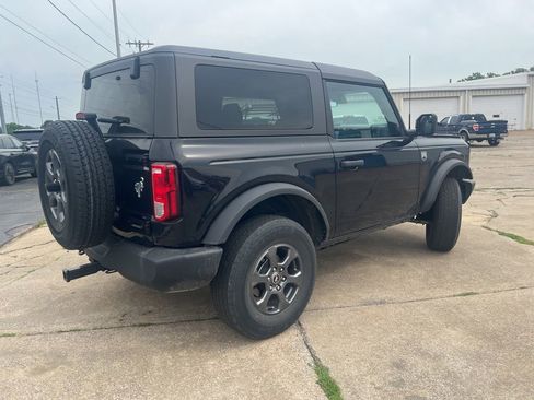 Used 2024 Ford Bronco Big Bend AWD/4WD image 3