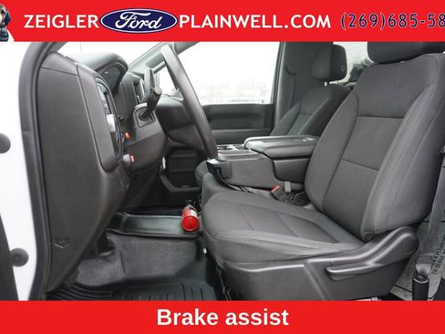 Used 2022 GMC Sierra 3500 Pro w/ Convenience Package RWD image 13