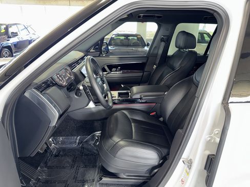 Used 2024 Land Rover Range Rover SE AWD/4WD image 23