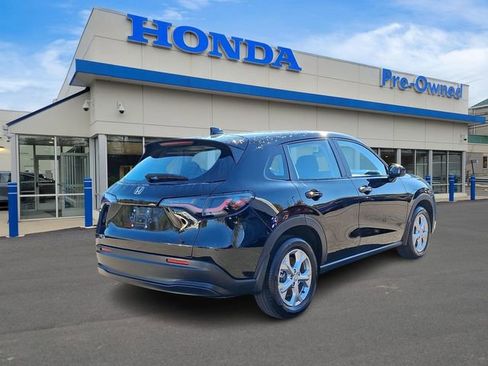 Used 2025 Honda HR-V LX image 4