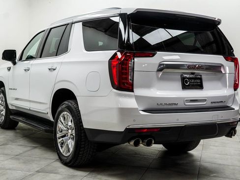 Used 2024 GMC Yukon Denali image 11