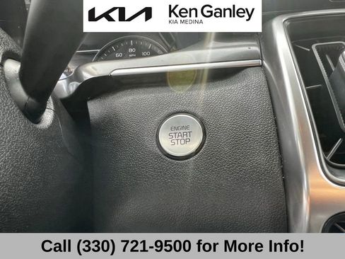 Certified 2023 Kia Sorento S FWD image 35