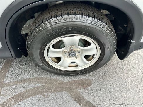 Used 2016 Honda CR-V LX image 25