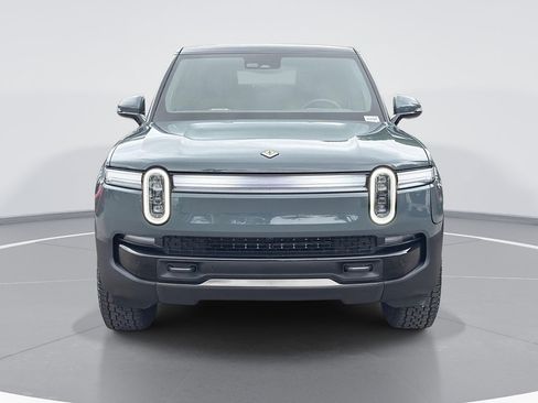 Used 2026 Rivian R1S Premium AWD/4WD image 2