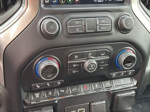 Used 2021 Chevrolet Silverado 2500 LTZ w/ LTZ Premium Package image 29