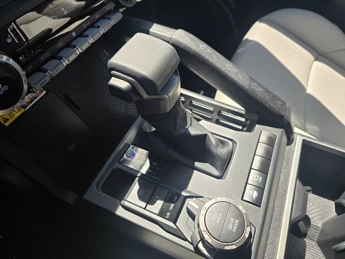 New 2026 Toyota Tacoma Limited AWD/4WD image 30