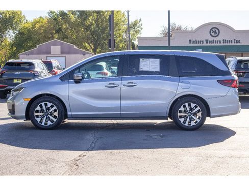 Used 2025 Honda Odyssey EX-L image 6