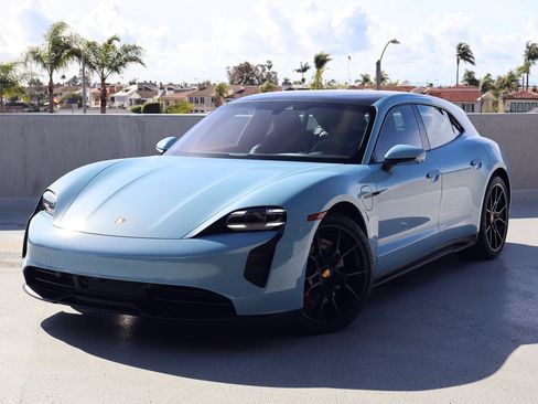 Certified 2023 Porsche Taycan GTS image 1