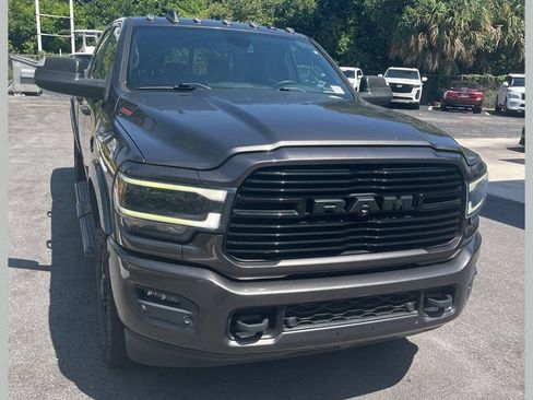 Used 2020 RAM 2500 Laramie AWD/4WD image 1