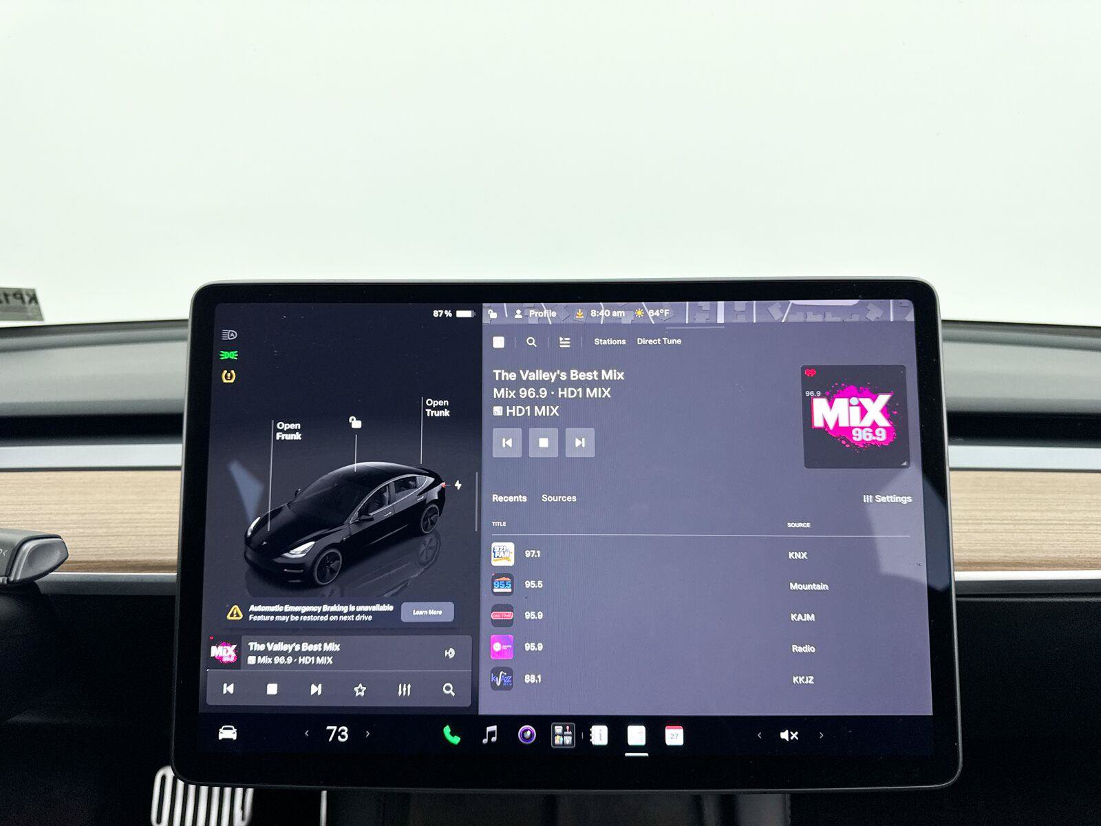 Used 2023 Tesla Model 3 Standard Range RWD image 5