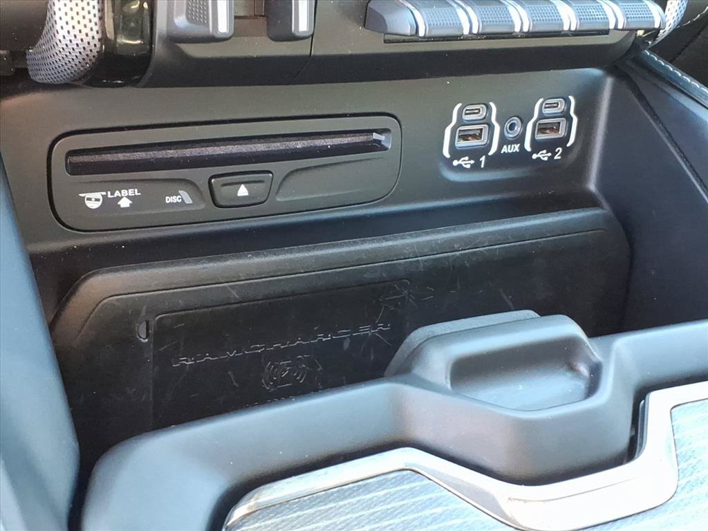 Used 2019 RAM 1500 Limited w/ Advanced Safety Group AWD/4WD image 33