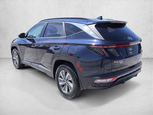 Used 2022 Hyundai Tucson Blue AWD/4WD image 9