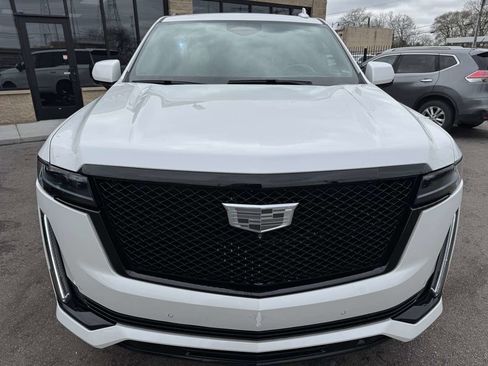 Used 2022 Cadillac Escalade Sport w/ Touring Package image 2