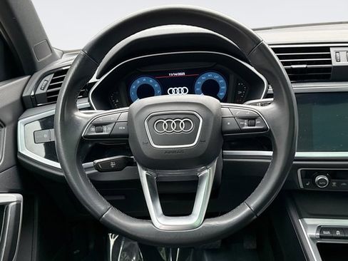 Used 2022 Audi Q3 2.0T Premium image 12