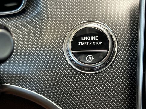 New 2025 Mercedes-Benz C 300 4MATIC Sedan image 25