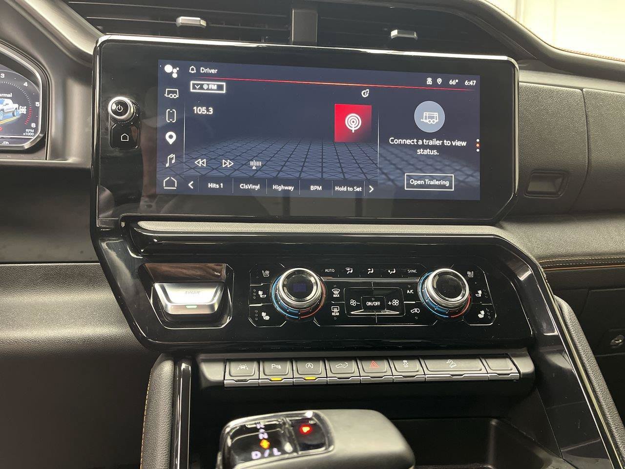 Certified 2025 GMC Sierra 1500 AT4 w/ Technology Package AWD/4WD image 21