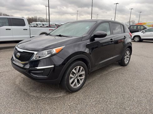 Used 2016 Kia Sportage LX image 4