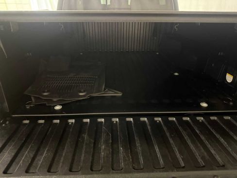 Certified 2023 Toyota Tacoma TRD Off-Road image 24