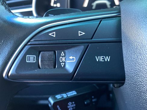 Used 2023 Audi Q8 Premium Plus w/ Premium Plus Package image 11