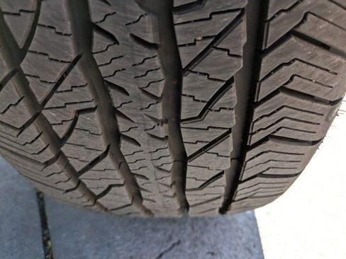 Certified 2025 Ford F150 Platinum image 12