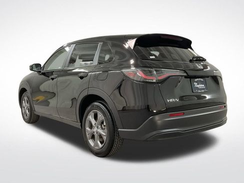 Used 2026 Honda HR-V LX image 2