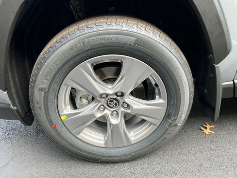 New 2025 Toyota RAV4 XLE image 24